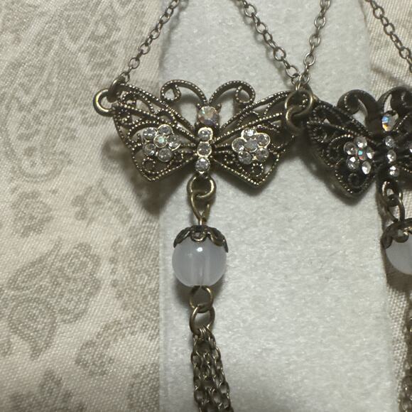 Butterfly Pewter dangle earrings-gold Tone - Picture 3 of 5